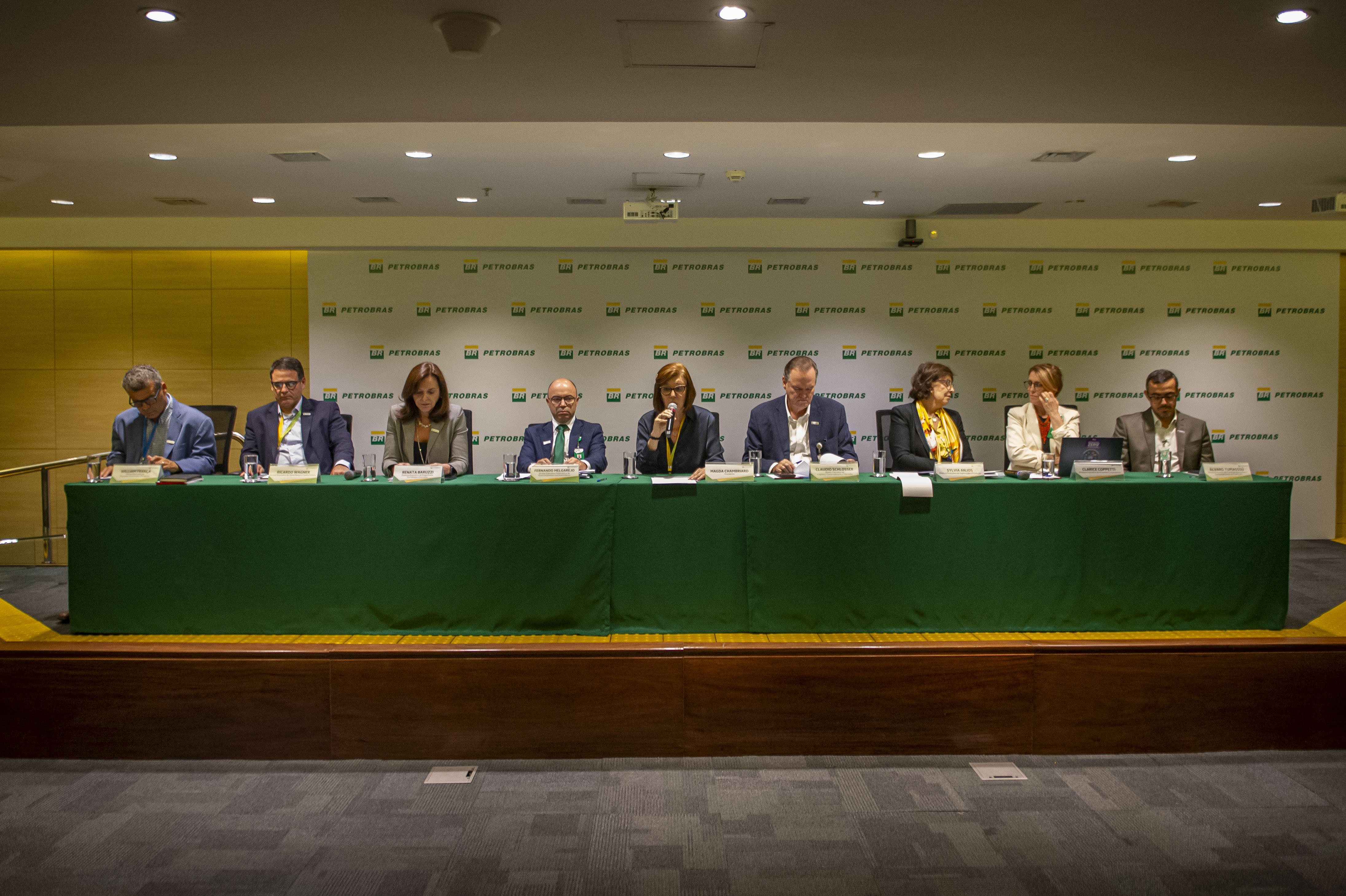 Coletiva de imprensa com a diretoria executiva da Petrobras sobre os resultados financeiros de 2025